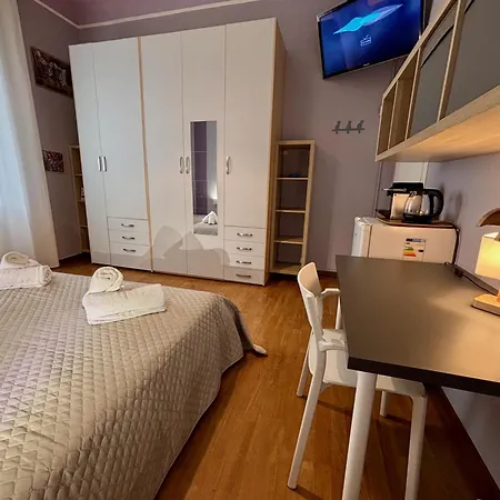 Evy's Gæstehus La Spezia